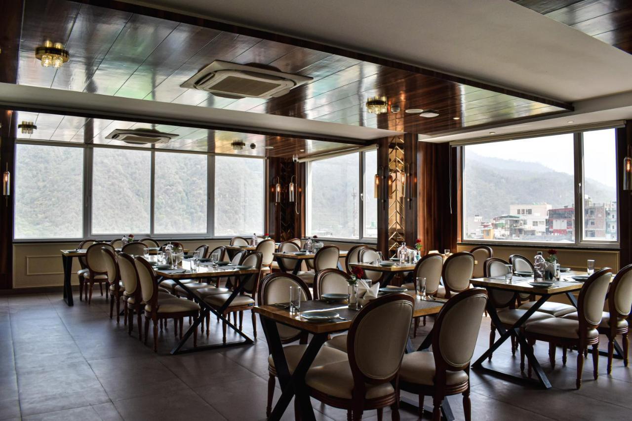 Pride Hotel And Resort Ришикеш Экстерьер фото
